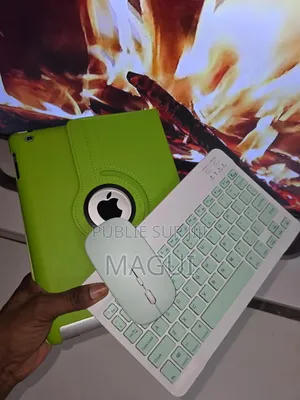 New Apple iPad 3 Wi-Fi + Cellular 64 GB Gris