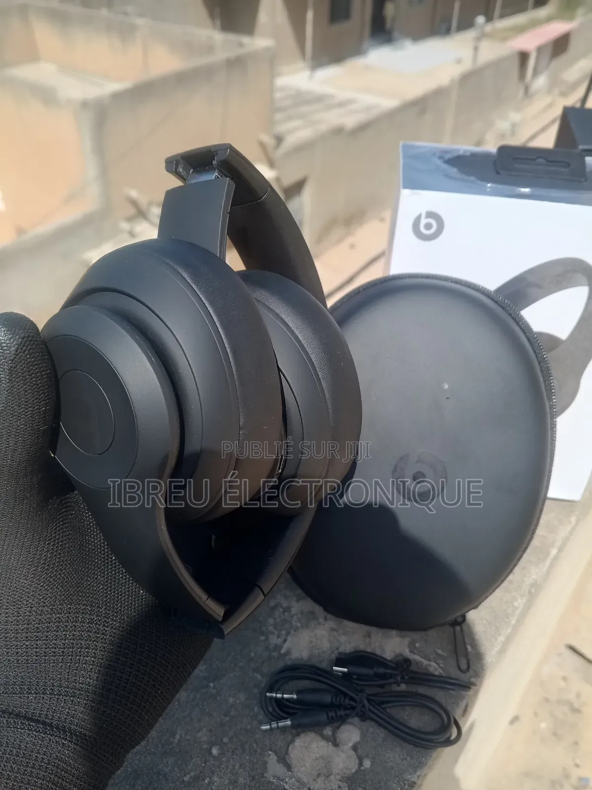 Casque Beats Studio Pro + Sacoche De Protection Casque Très Puissant