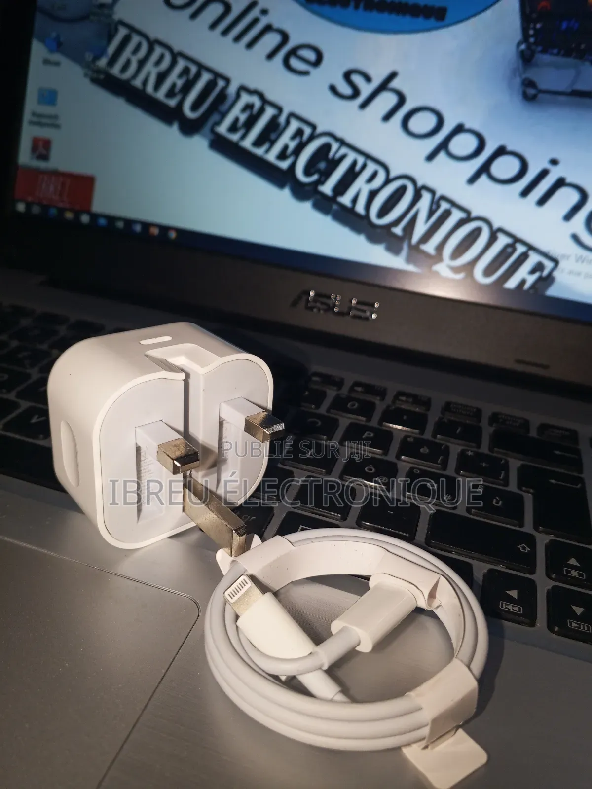 Chargeur iPhone Original Version Américaine  25w –