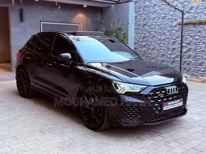 Audi Q3 2023 Black