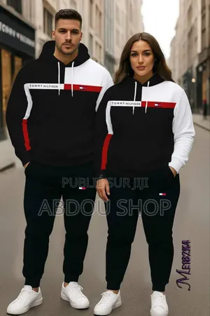 Photo - Ensemble Pull Capuche