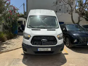 Photo - Ford Transit 2021 Blanc