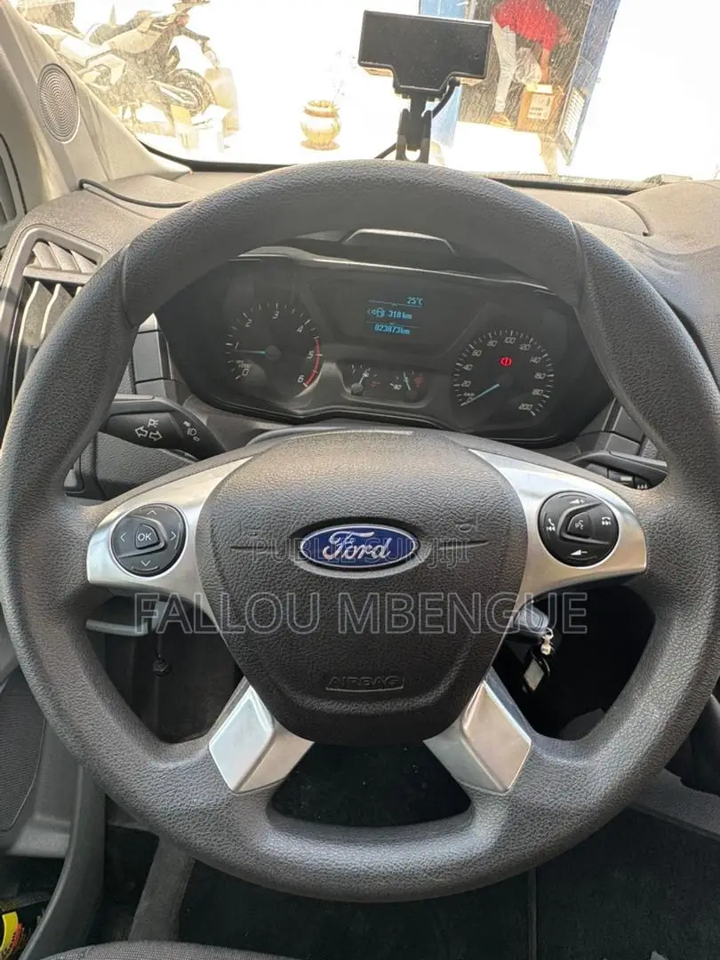 Ford Transit 2021 Blanc