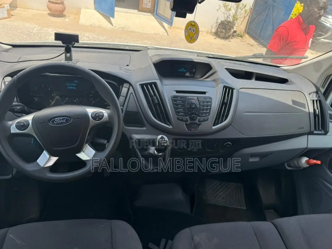 Ford Transit 2021 Blanc