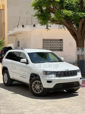 Photo - Jeep Cherokee 2019 Blanc