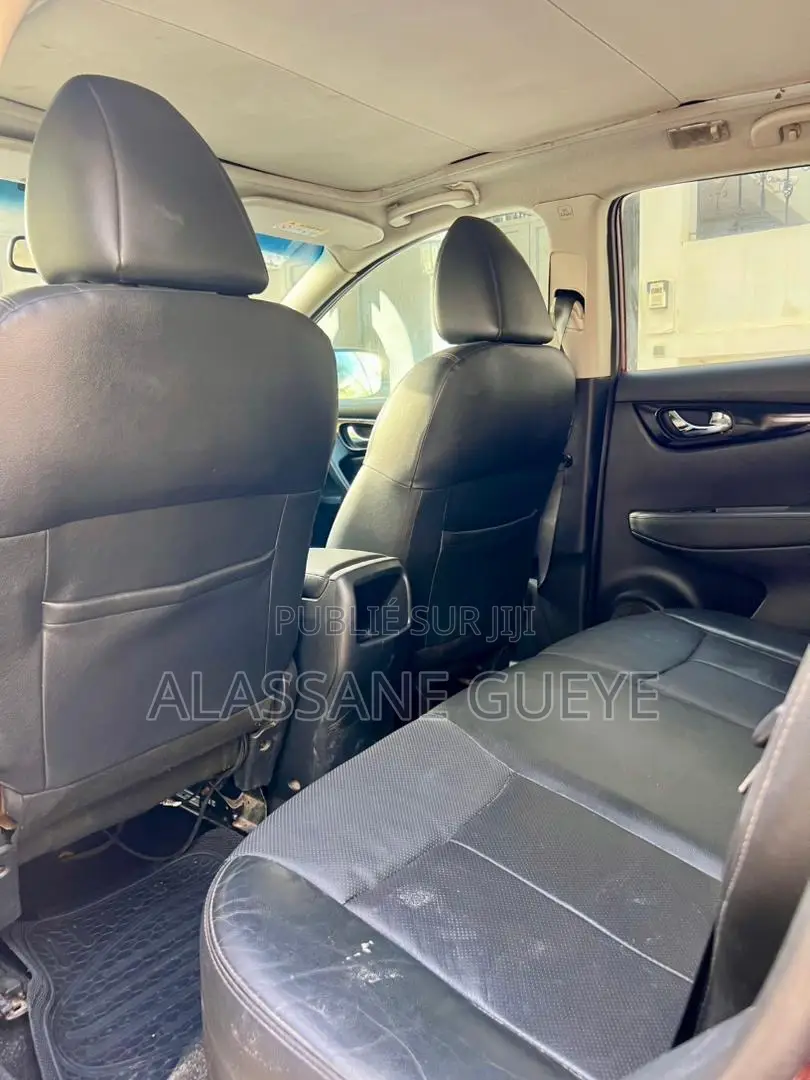 Nissan Qashqai 2015 Rouge