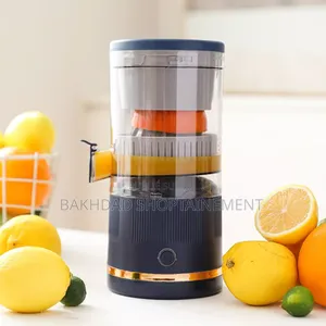 Photo - Presse-Agrumes Électrique Design – Fraîcheur Élégance en Cuisine