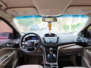 Ford Escape SE 4dr SUV AWD (1.6L 4cyl Turbo 6A) 2015 Rouge