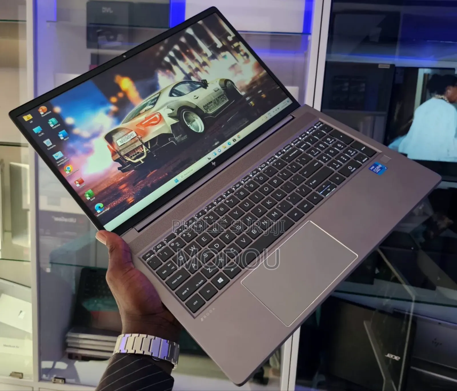 New Ordinateur Portable HP ZBook Power G9 I7 32GB Intel Core I7 SSD 1T