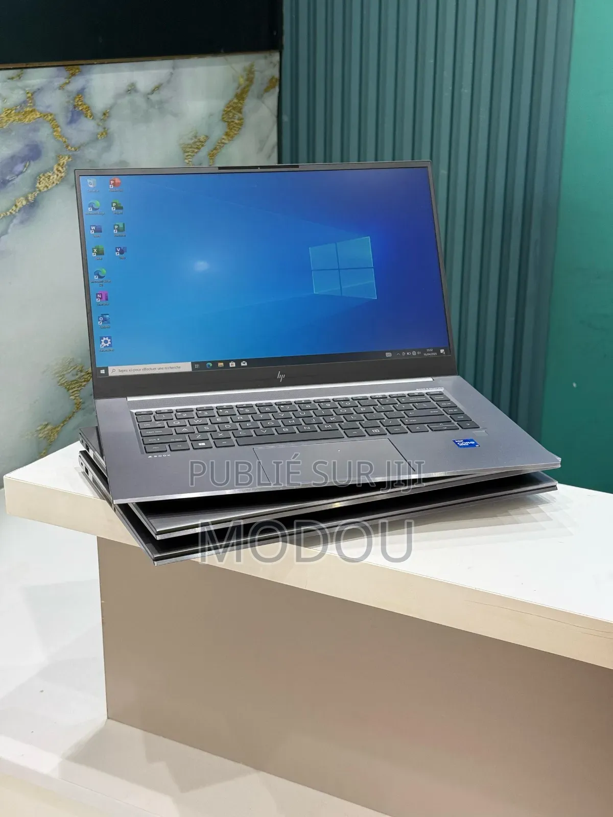 New Ordinateur Portable HP ZBook Power G9 I7 32GB Intel Core I7 SSD 1T