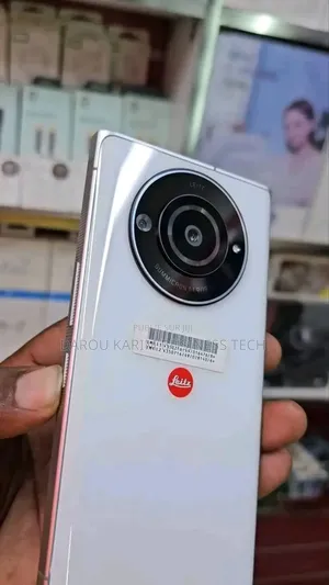 Photo - New Leica Leitz Phone 2 512 GB