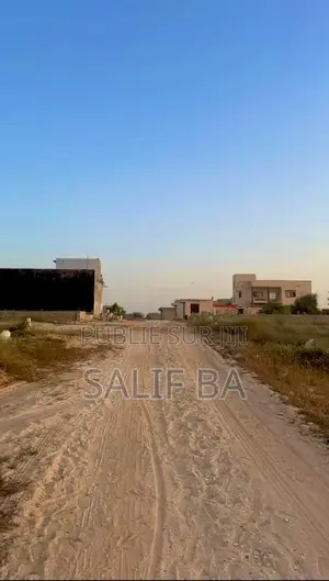 Lot De Terrain À Vendre À Niague Lac Rose