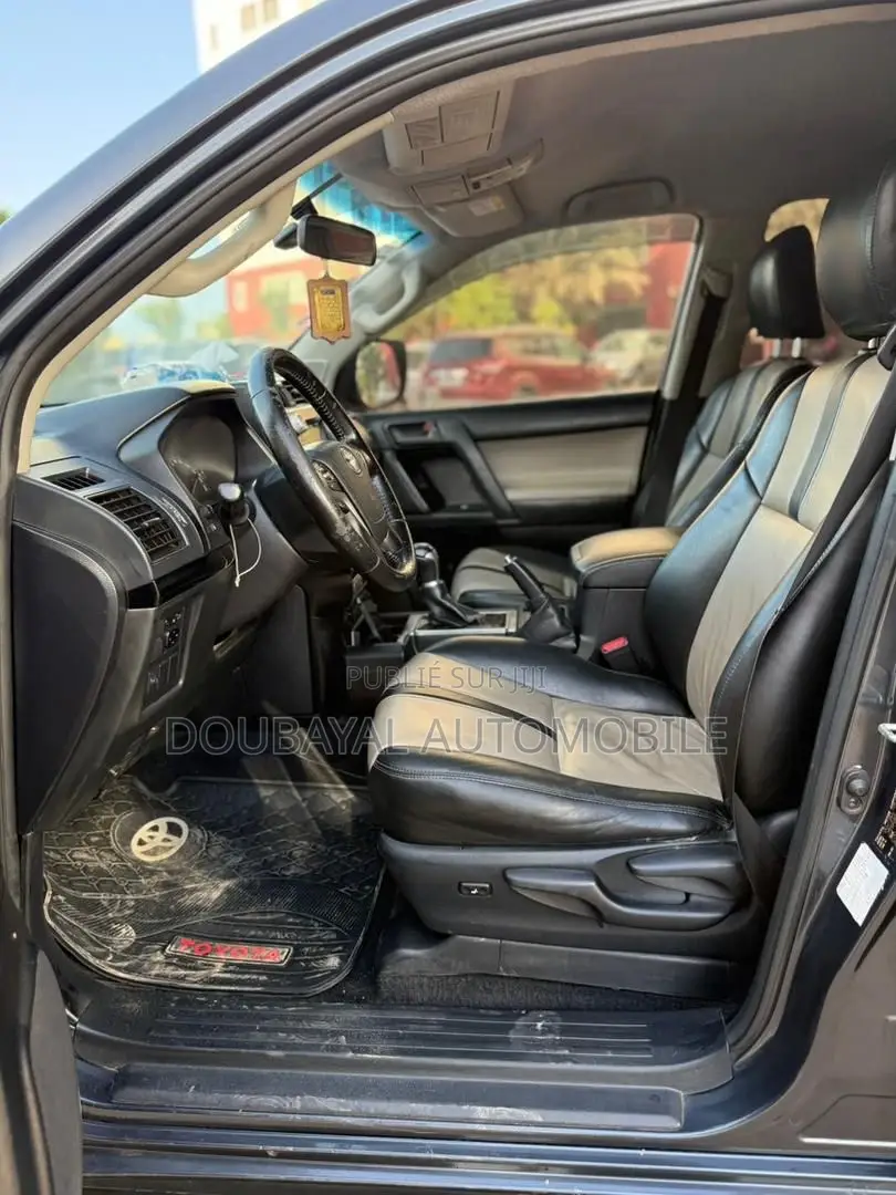 Toyota Land Cruiser Prado 2021