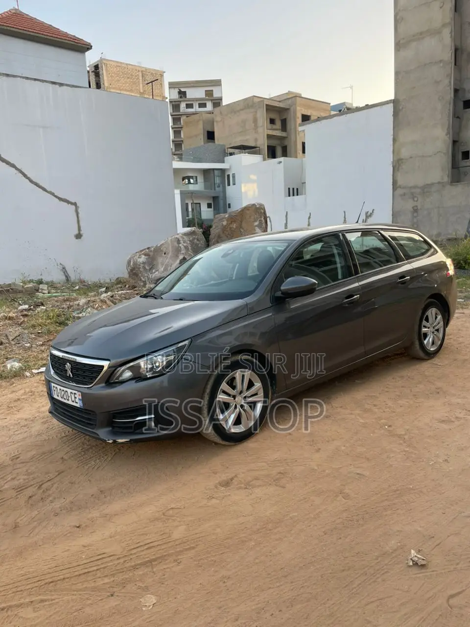 Peugeot 308 2019 Gris