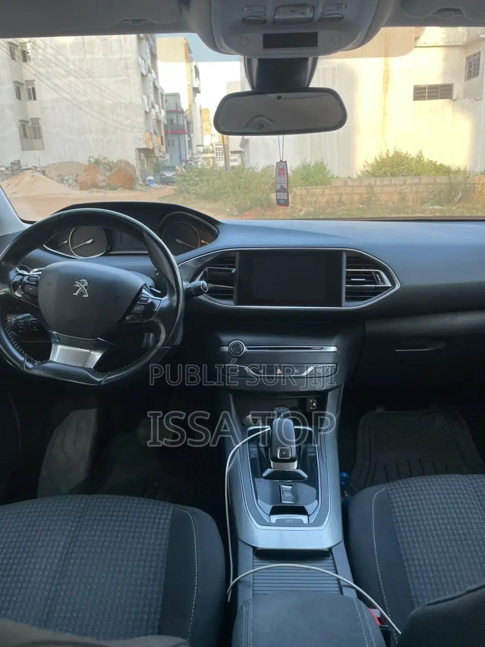 Peugeot 308 2019 Gris