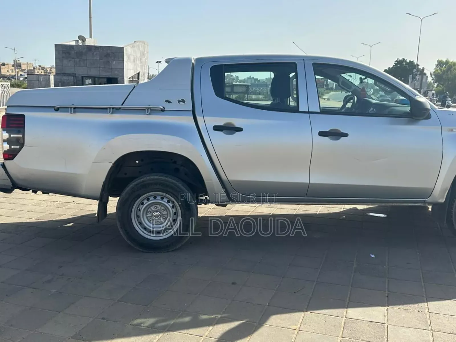 Mitsubishi L200 2023