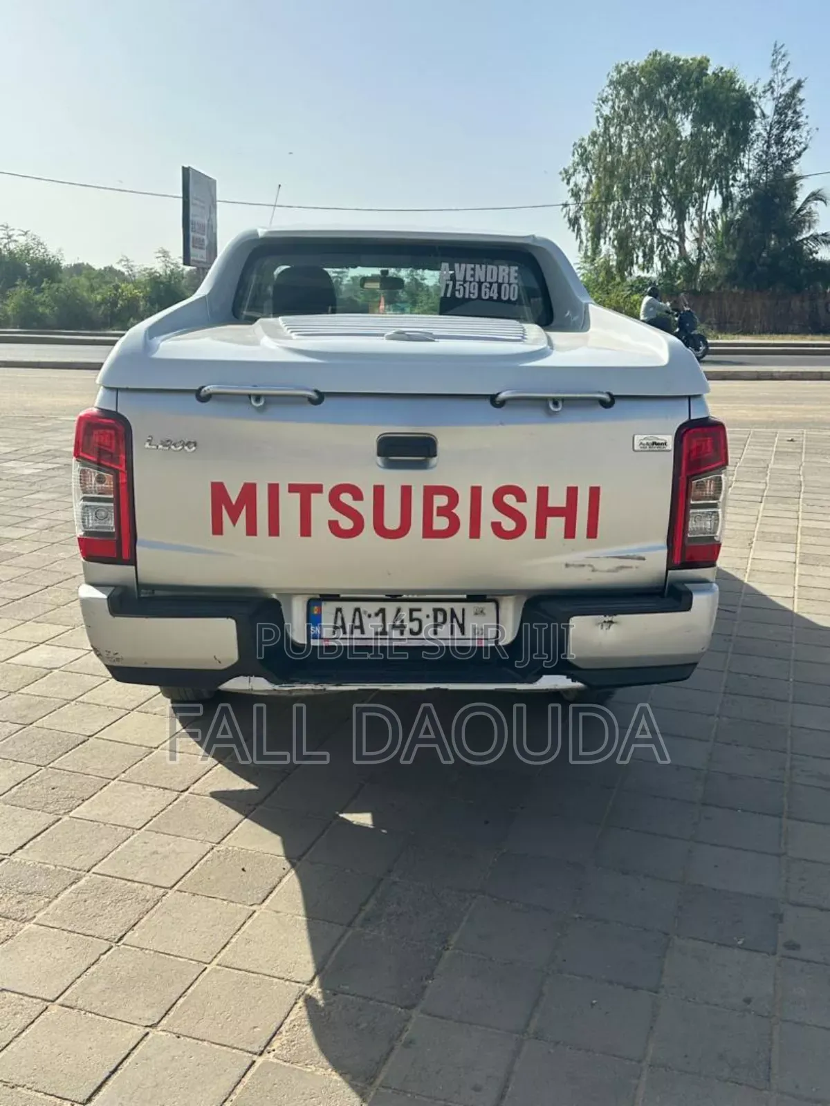 Mitsubishi L200 2023