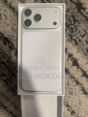 Photo - New Apple iPhone 17 Pro Max 256 GB Argenté