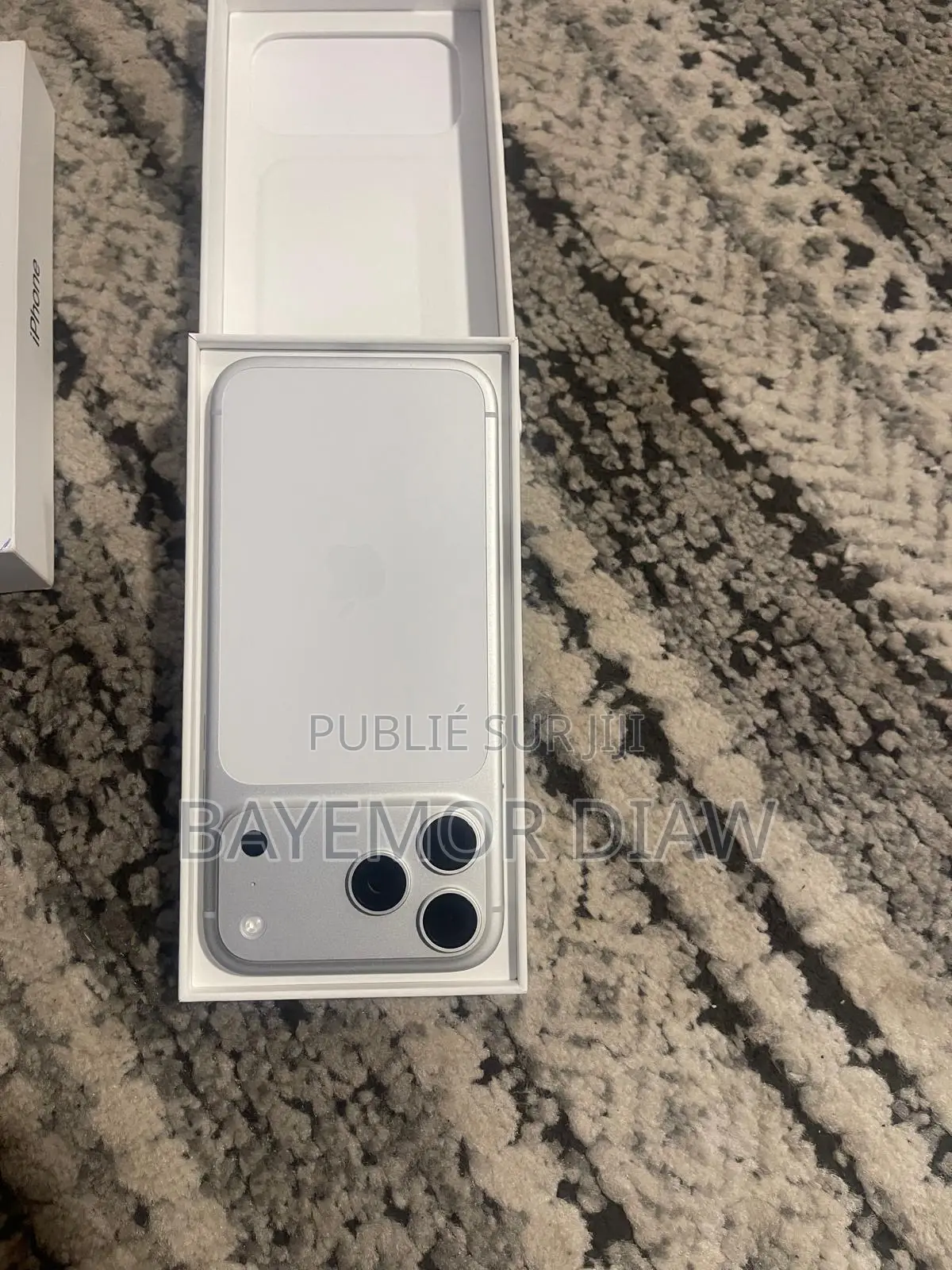 New Apple iPhone 17 Pro Max 256 GB Argenté