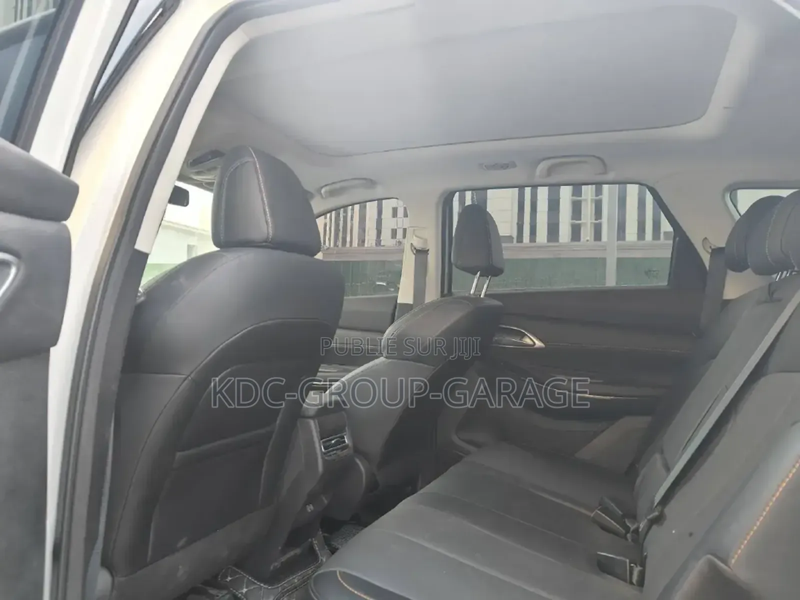 Changan X7 Plus 1.5 Turbo DCT FWD 2024 Blanc cassé