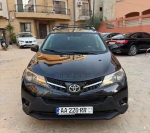 Photo - Toyota RAV4 2017 Black