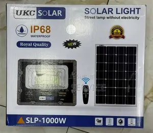 Photo - Projecteurs Solaires Ultra Puissants – Éclairage Autonome