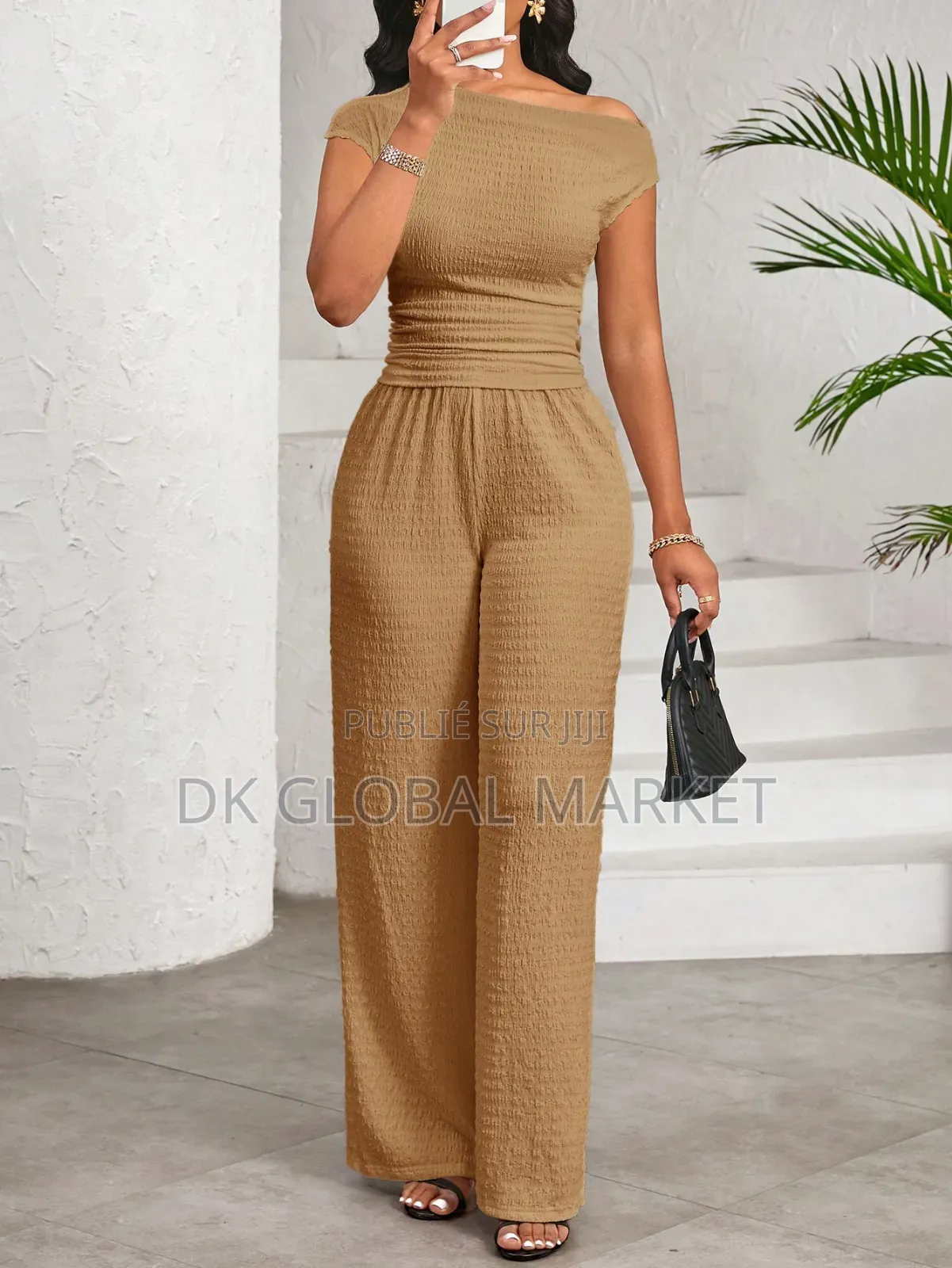 Ensemble Asymétrique Élégant