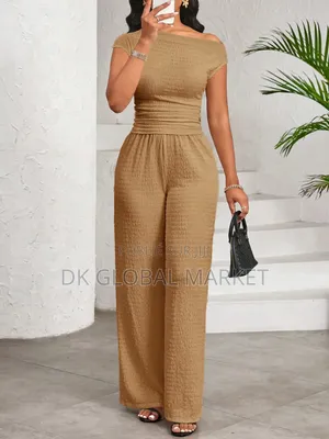 Ensemble Asymétrique Élégant