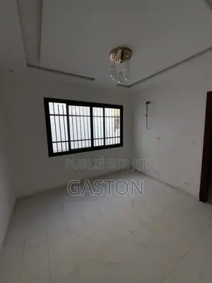 Photo - 2chbre Appartement dans Katos Immo, Grand Yoff à Louer