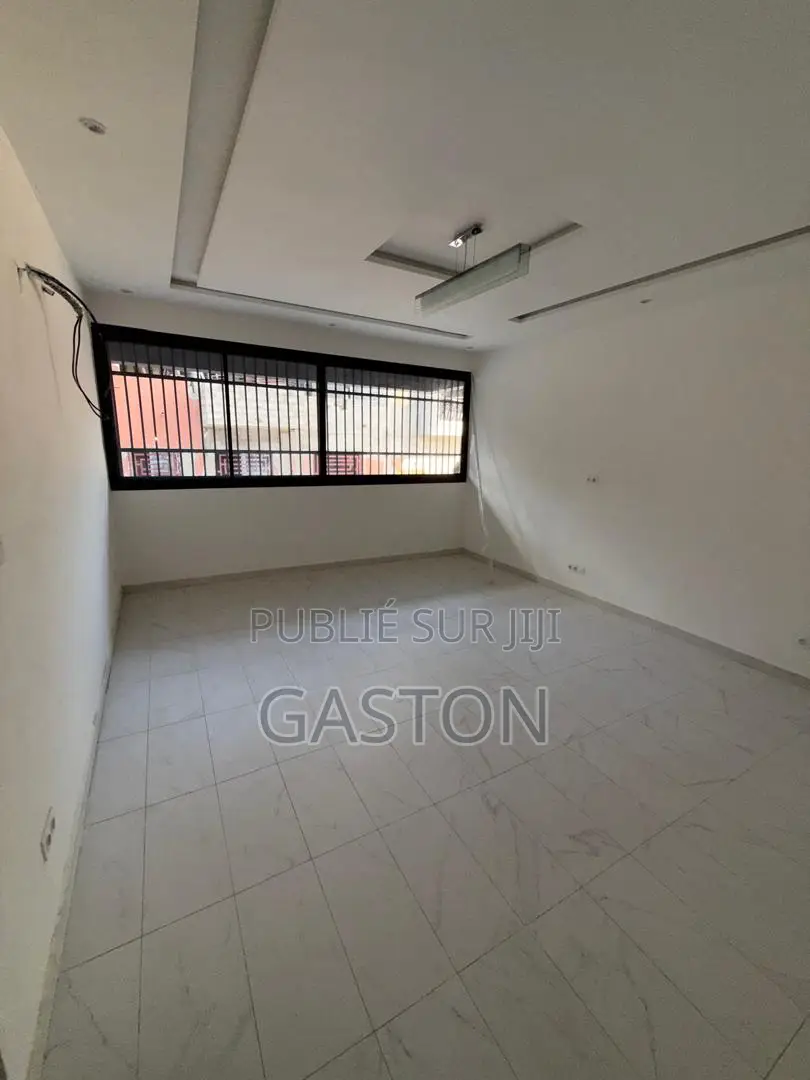 2chbre Appartement dans Katos Immo, Grand Yoff à Louer