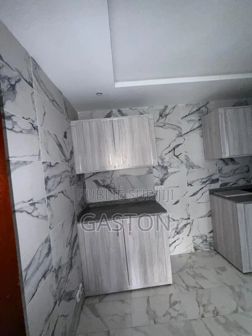 2chbre Appartement dans Katos Immo, Grand Yoff à Louer