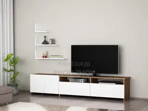 Table Tv + Accroches O27