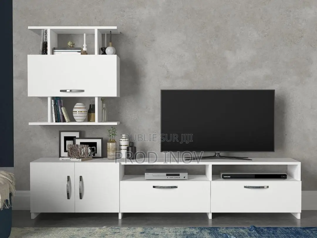 Table Tv + Accroches O27