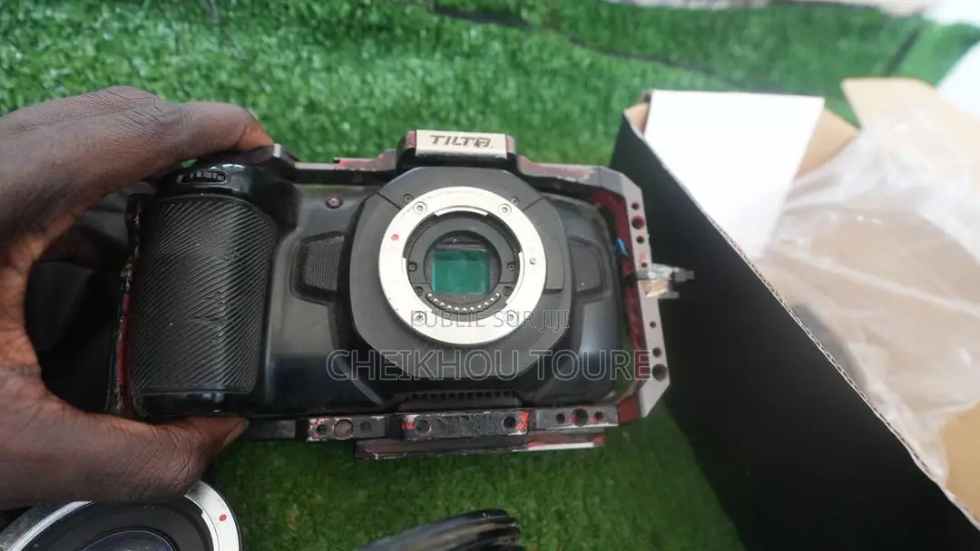 Black Magic Et Objectif 24 -105 Et D’Autre Accessoires