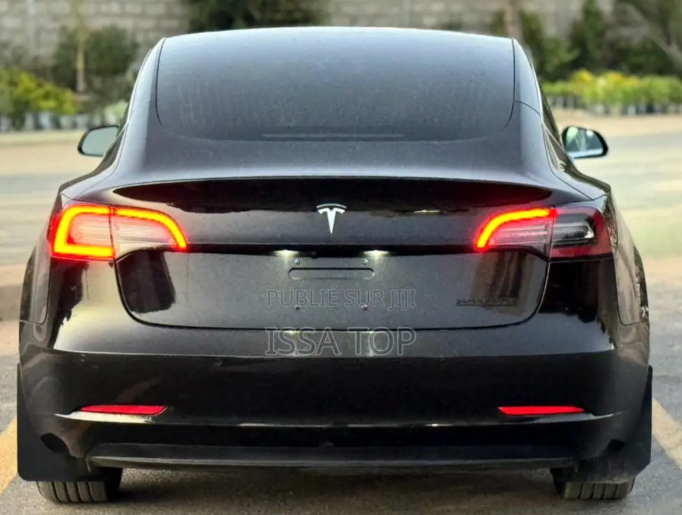 Tesla Model 3 2018 Black
