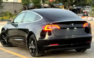 Tesla Model 3 2018 Black