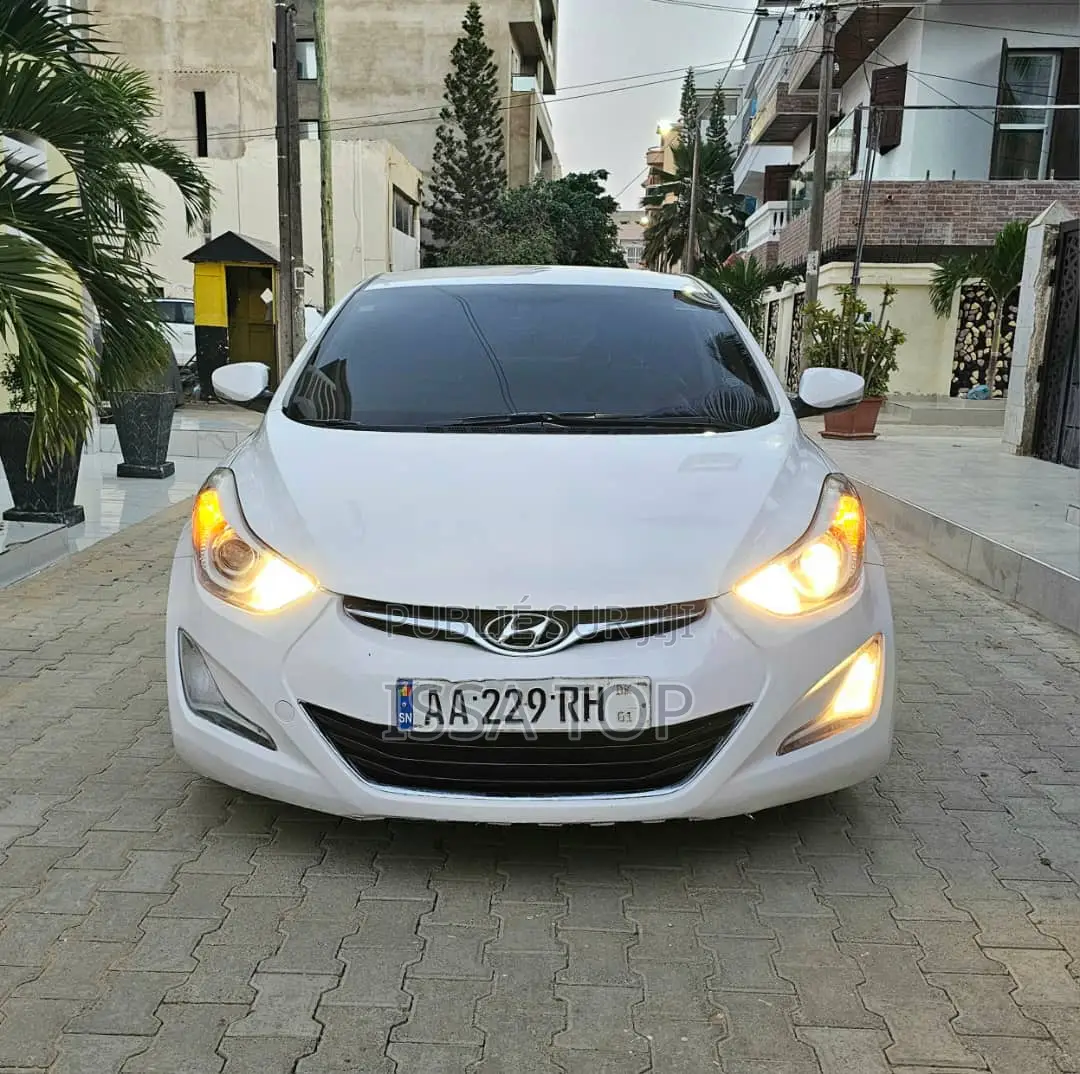 Hyundai Elantra 2015 Blanc