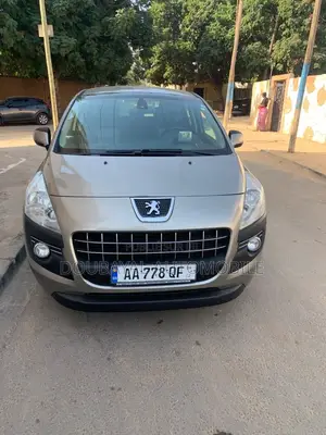 Peugeot 3008 2012