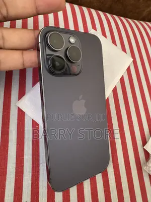 Photo - New Apple iPhone 14 Pro 512 GB Violet