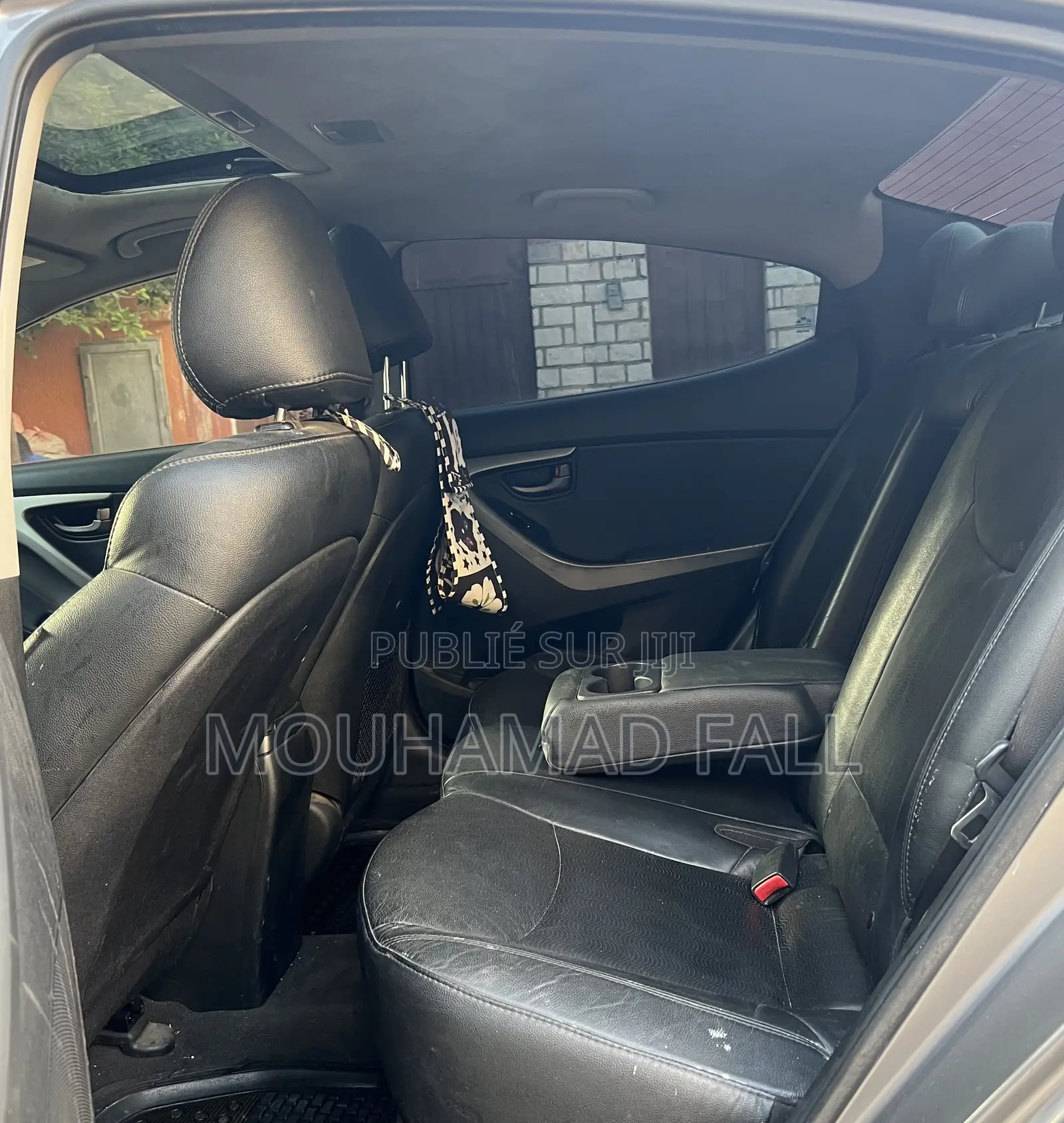 Hyundai Elantra Limited Sedan FWD (1.8L 4cyl 6A) 2013 Gris