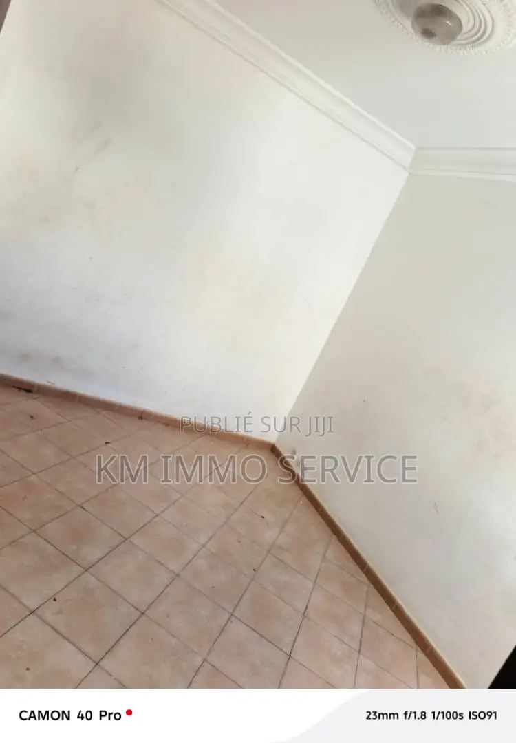 3chbre Appartement dans Cité Keur Gorgui, Région de Dakar à Louer