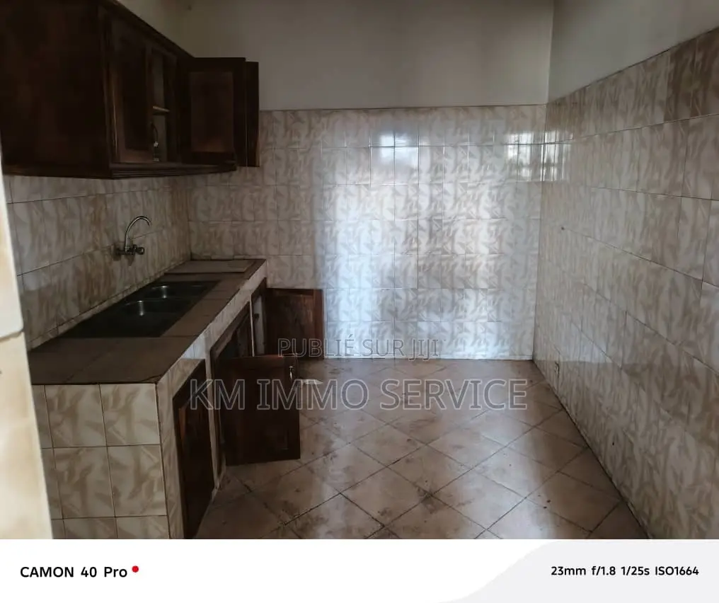 3chbre Appartement dans Cité Keur Gorgui, Région de Dakar à Louer