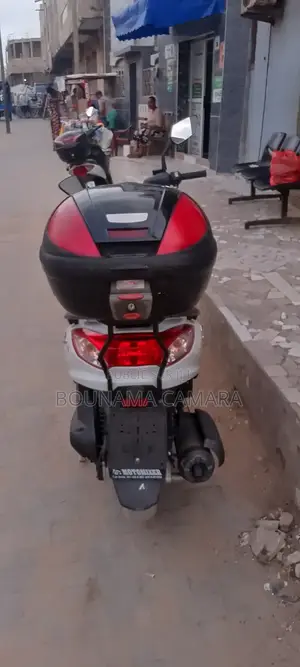 New SYM Joyride 2015 Blanc