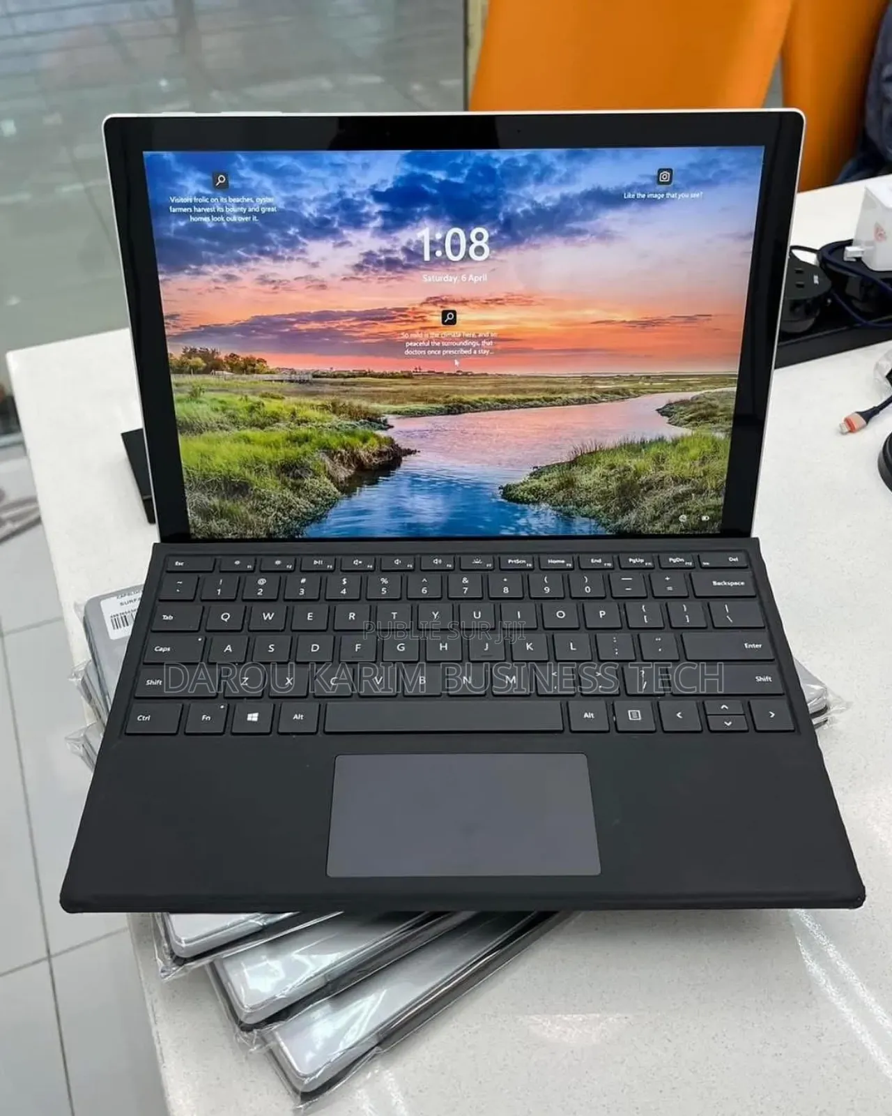 New Microsoft Surface Pro 4 4GB Intel Core I5 SSD 256GB