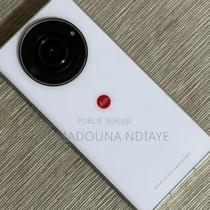 Photo - New Leica Leitz Phone 2 512 GB Blanc