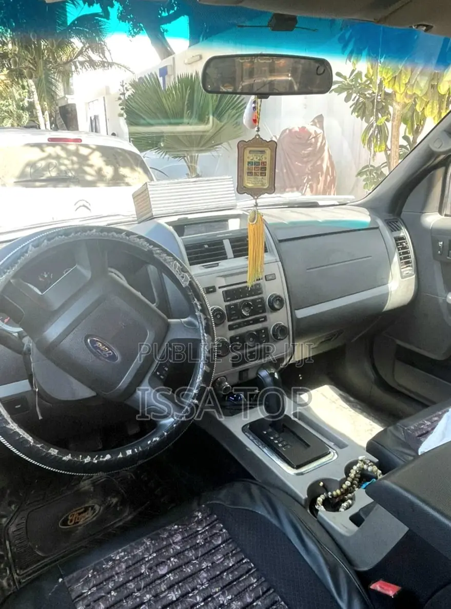 Ford Escape 2012 Gris