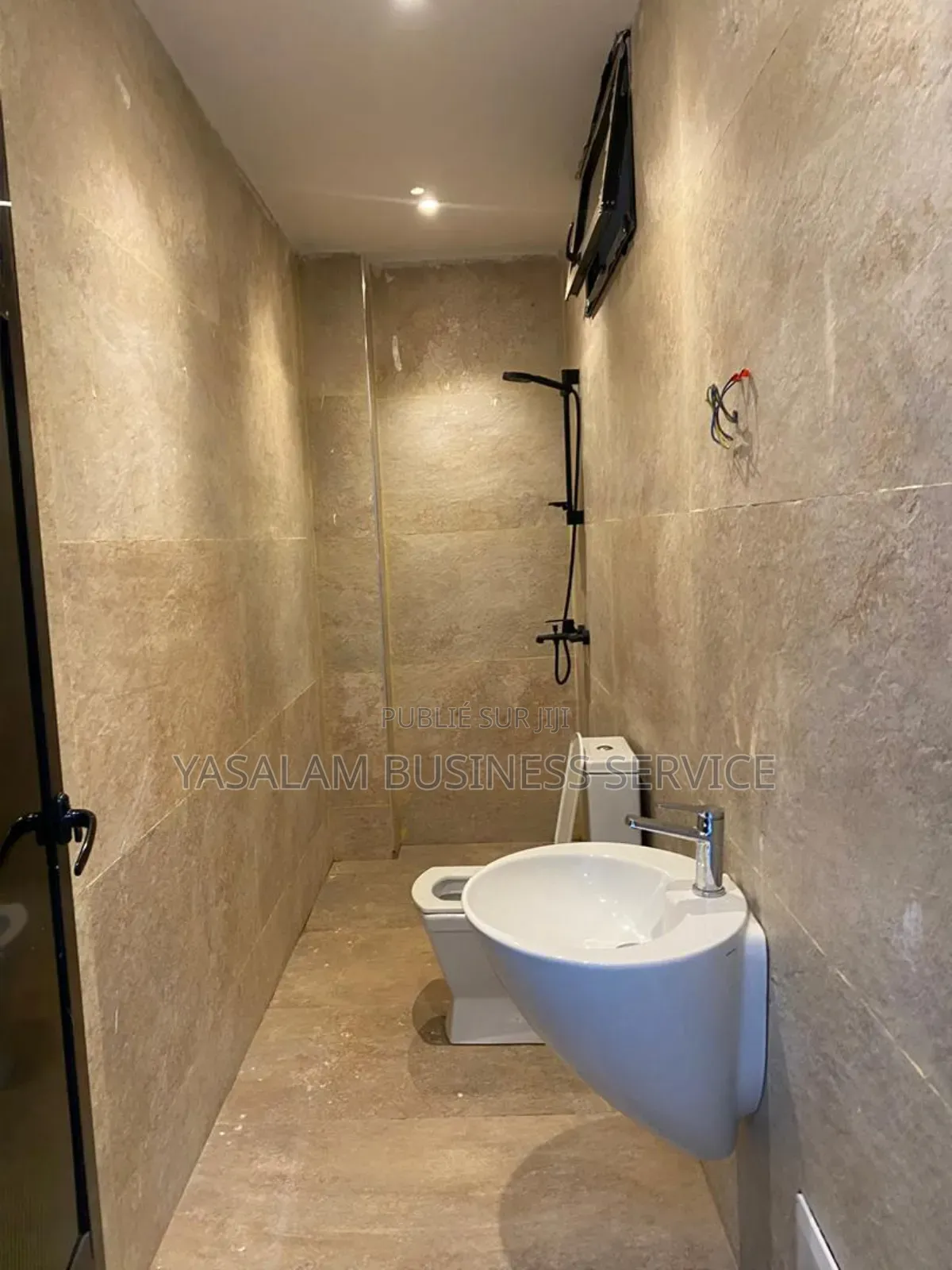 3chbre Appartement dans Yasalam Business, Sicap-Liberté à Vendre