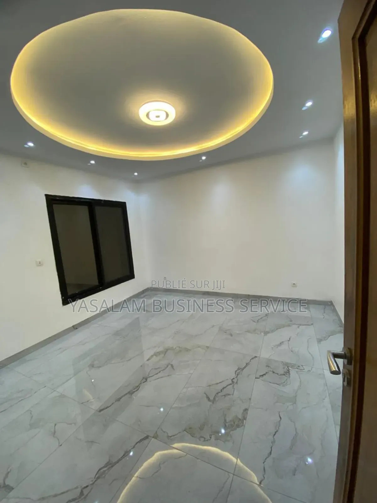 3chbre Appartement dans Yasalam Business, Sicap-Liberté à Vendre