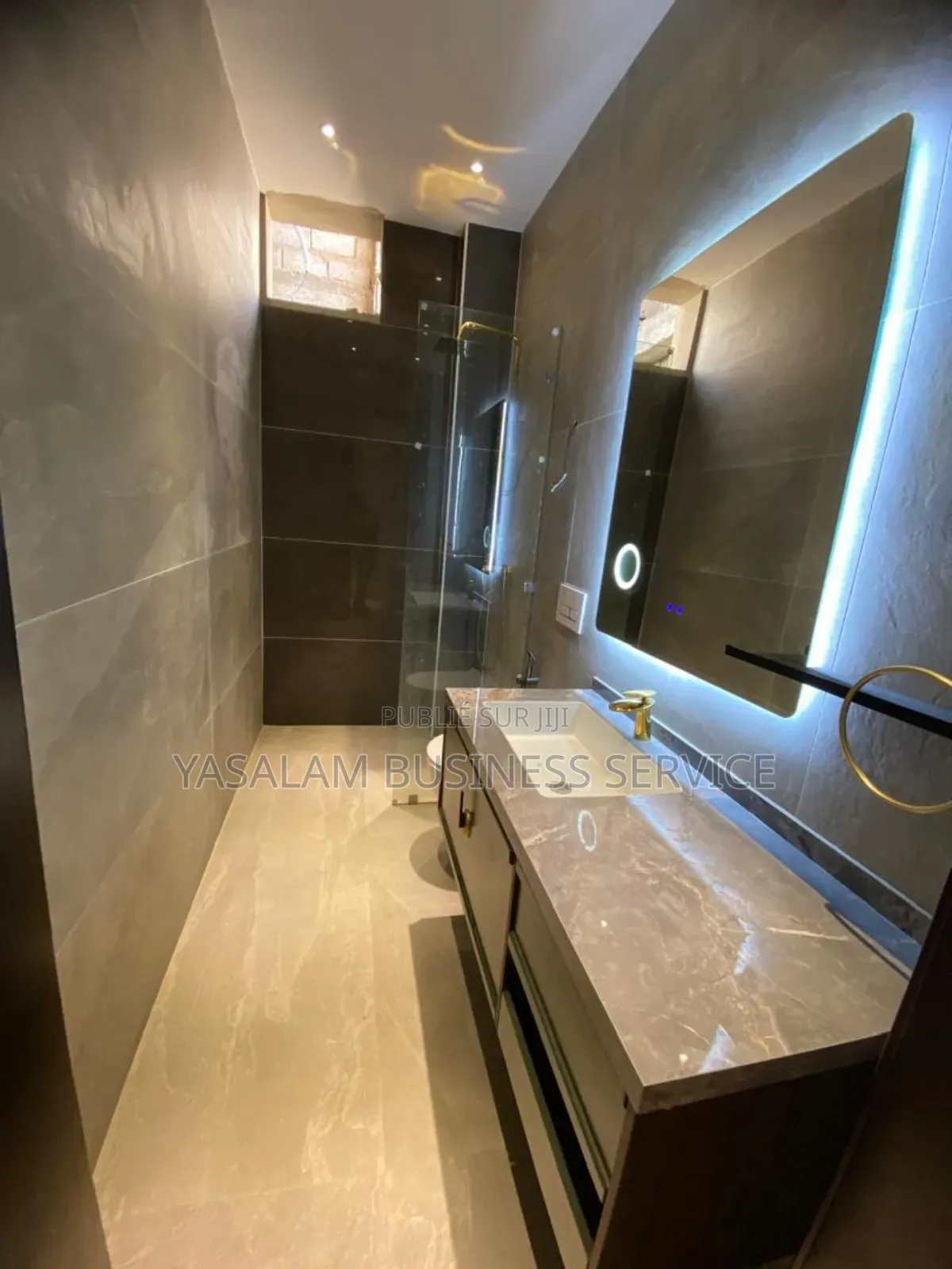 3chbre Appartement dans Yasalam Business, Almadies à Vendre