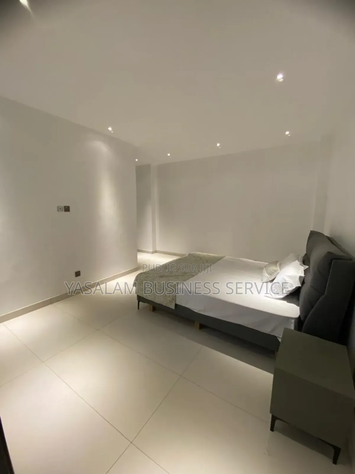 3chbre Appartement dans Yasalam Business, Almadies à Vendre